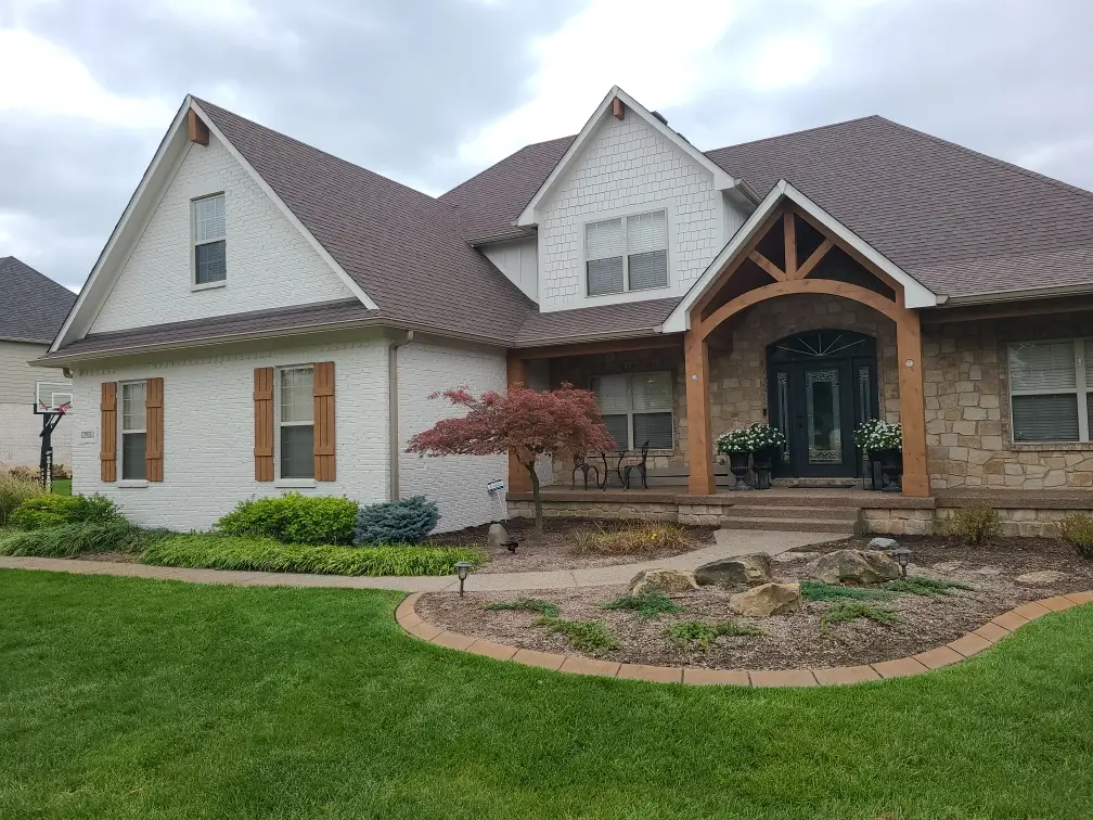 Custom Exteriors house photo