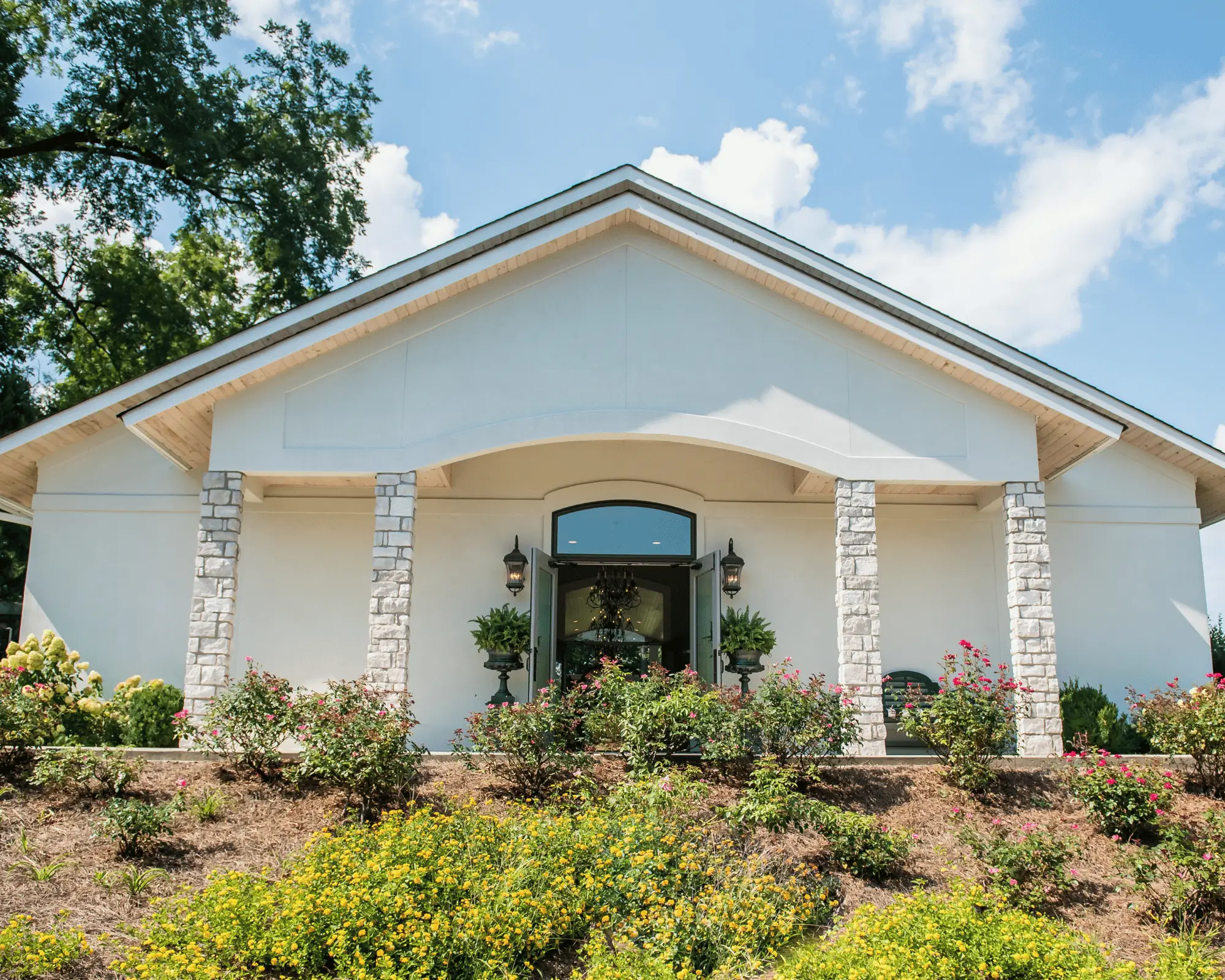 Custom Exteriors Covered Porch