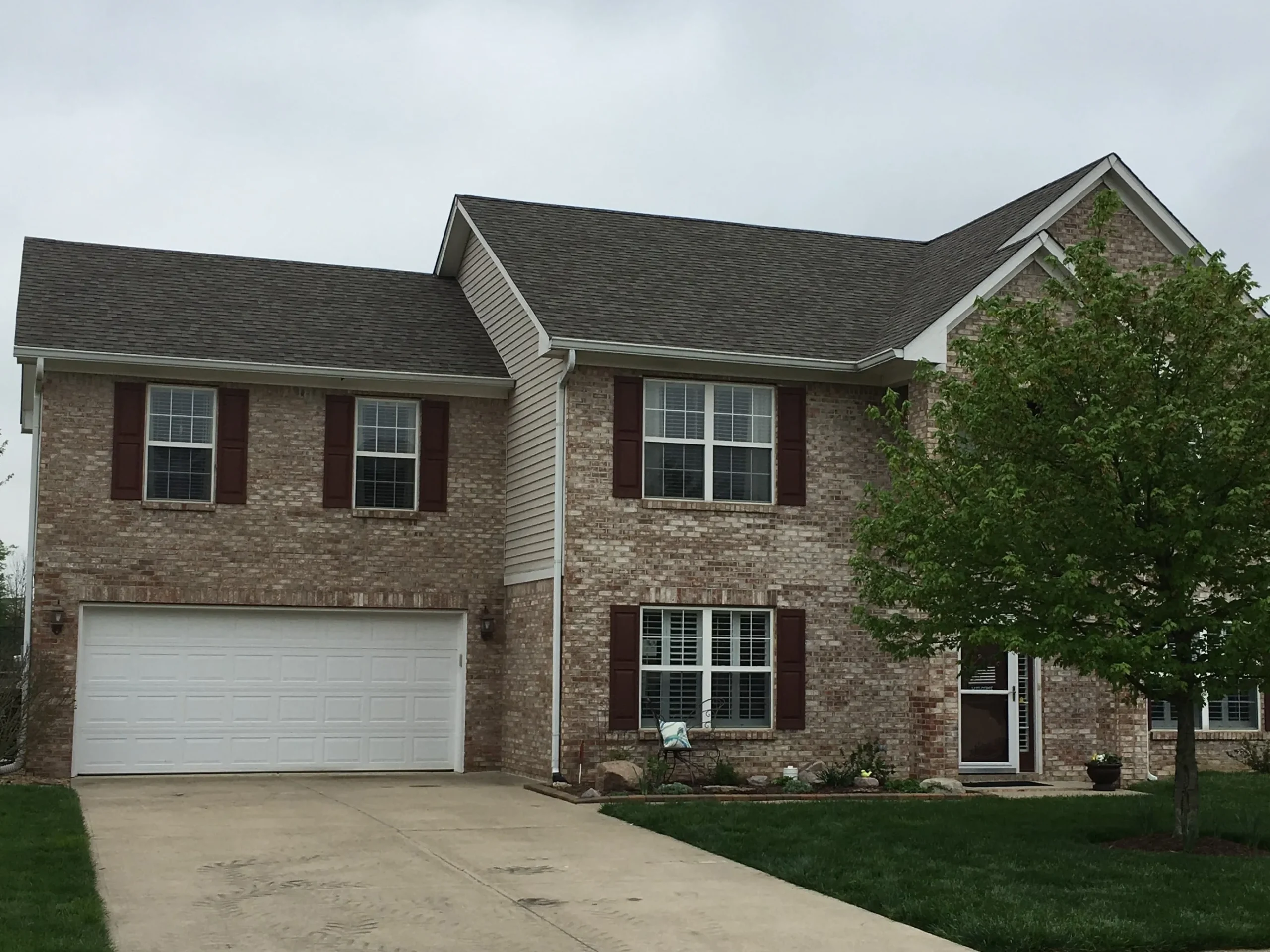 Custom Exteriors Roofing BG